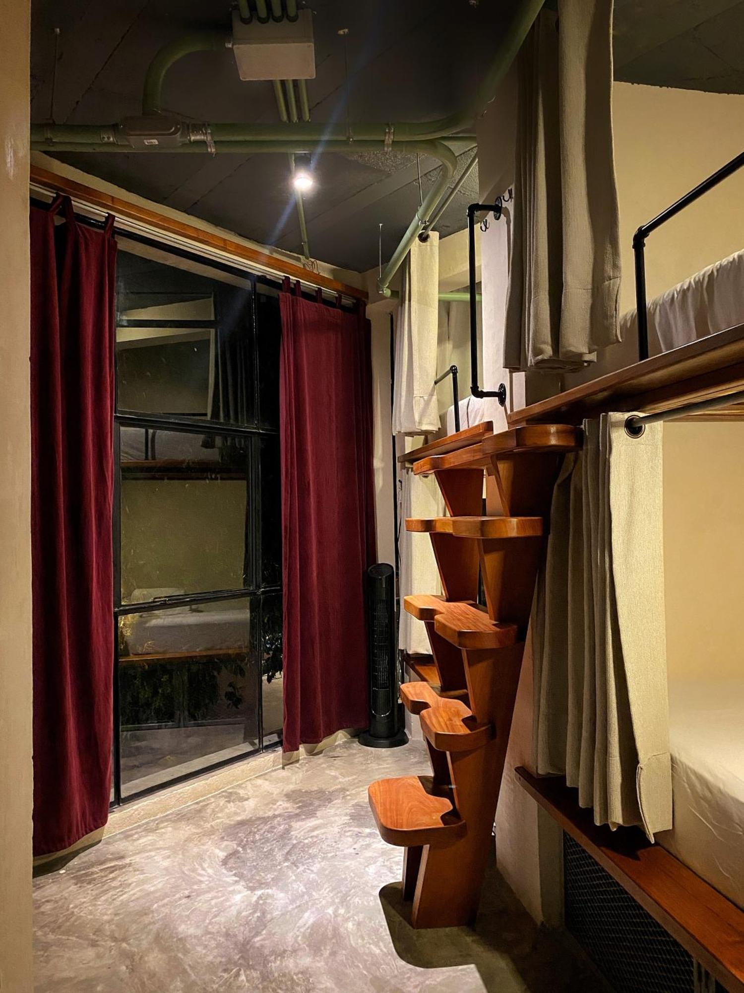 Elmar Hostel Бакалар Екстериор снимка