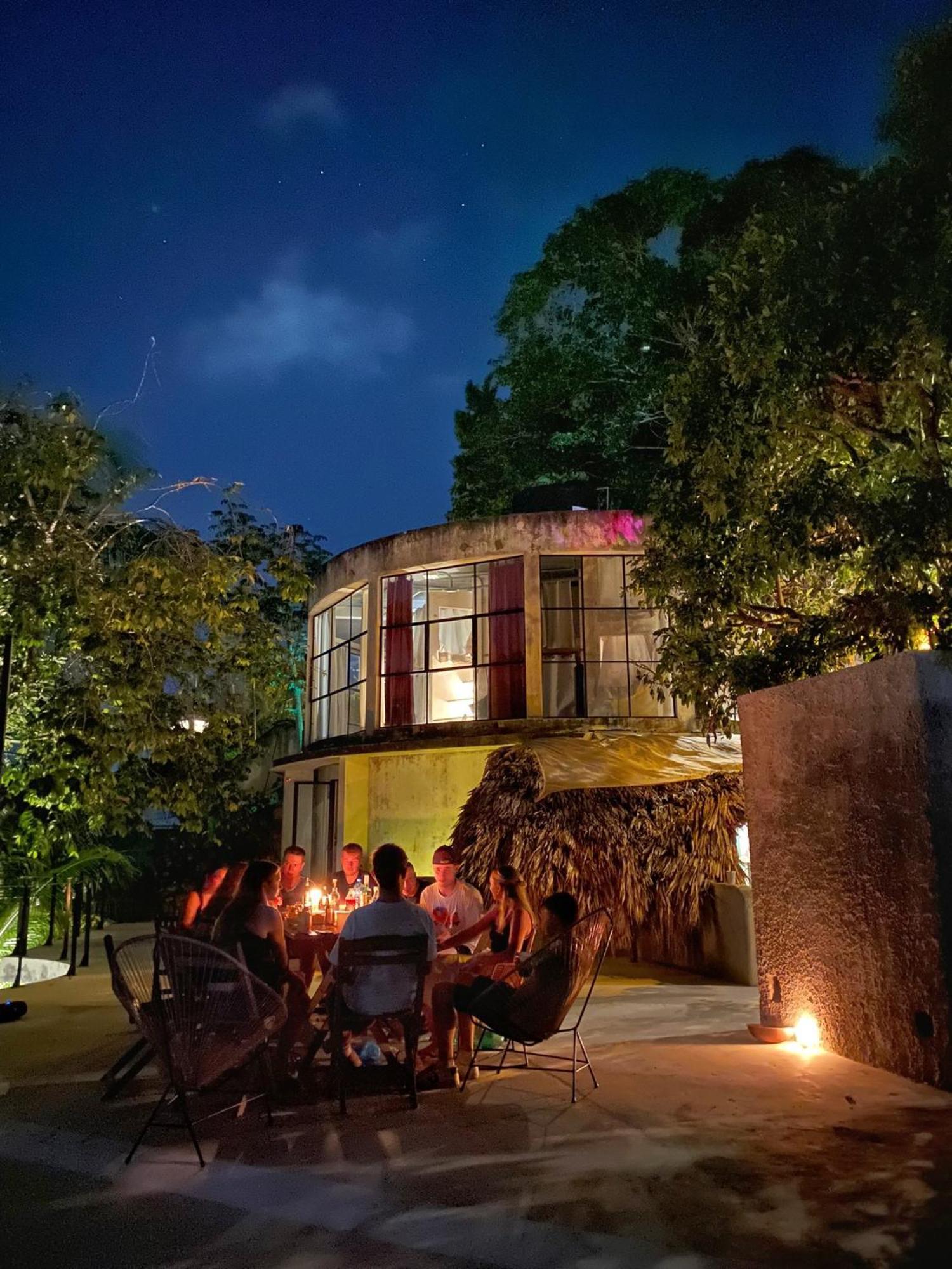Elmar Hostel Бакалар Екстериор снимка