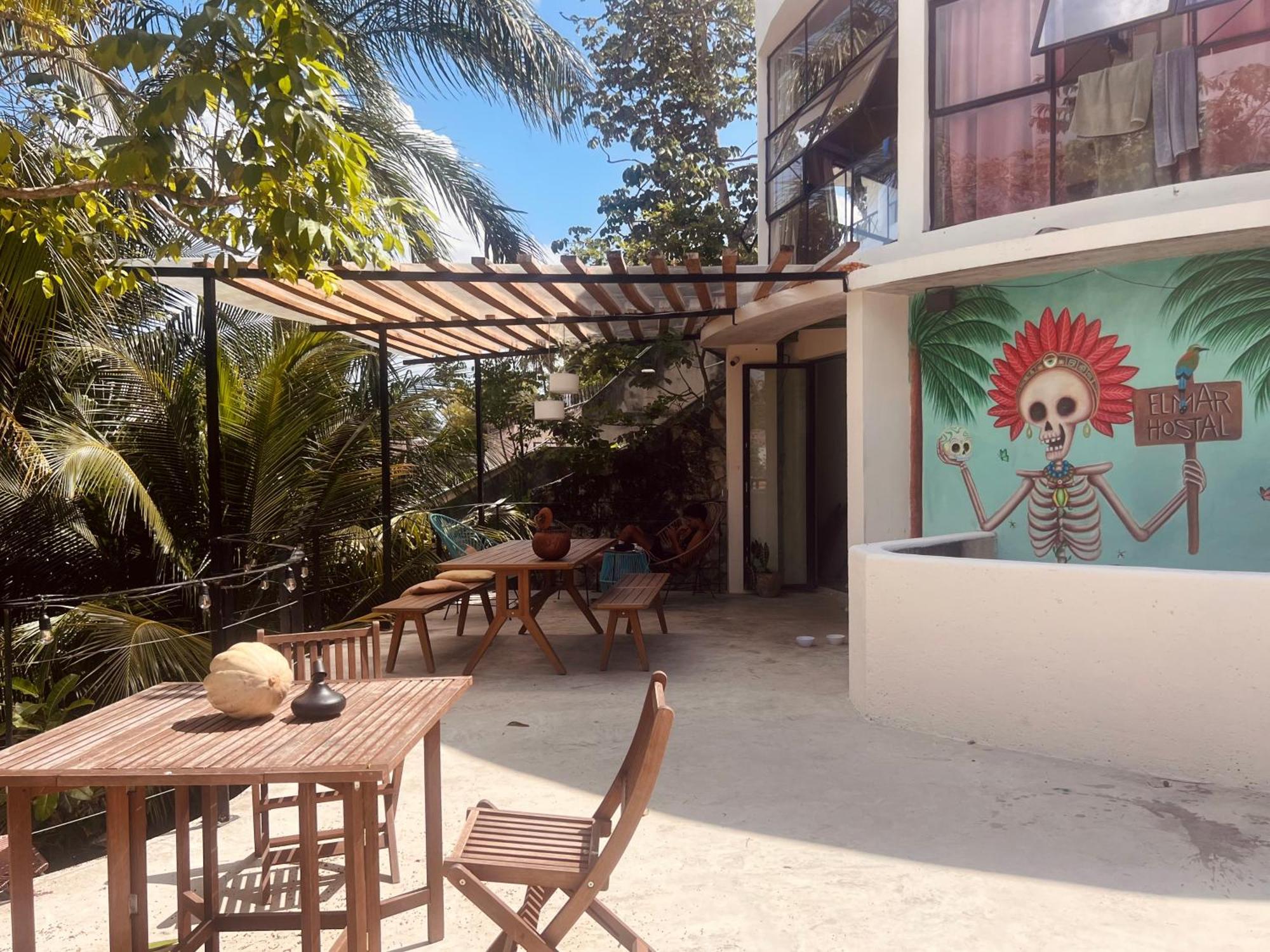 Elmar Hostel Бакалар Екстериор снимка